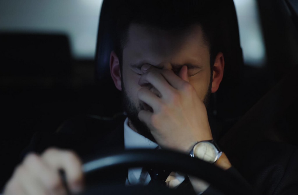 Can’t See at Night While Driving? Is Dry Eye the Cause?